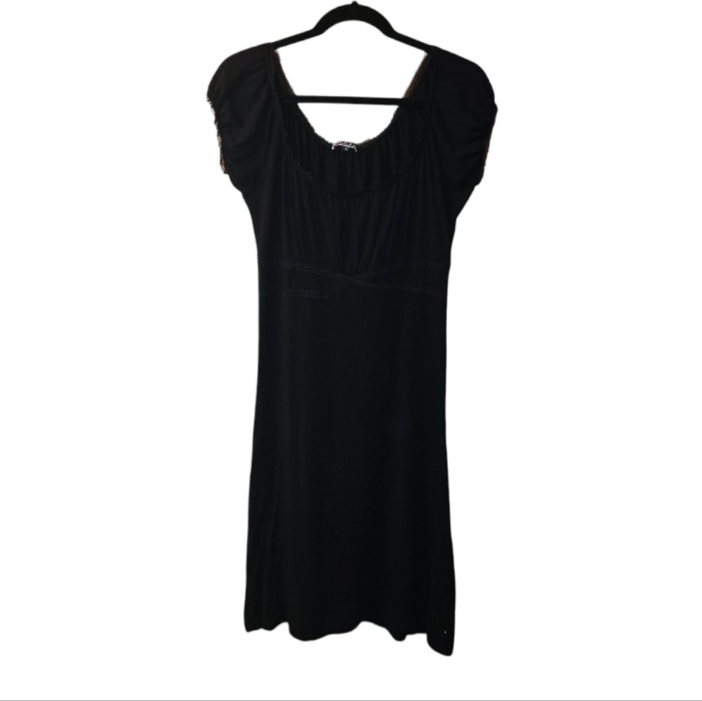 Molokai Cap Sleeve Black Dress